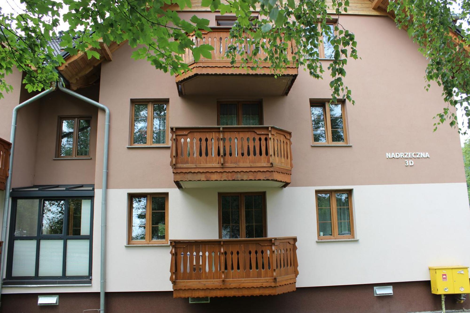 Apartament Blisko Centrum Z Garazem Karpacz Bagian luar foto